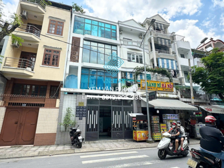 BMC Building | 7A/114 Thành Thái, Phường Diên Hồng, TP.HCM