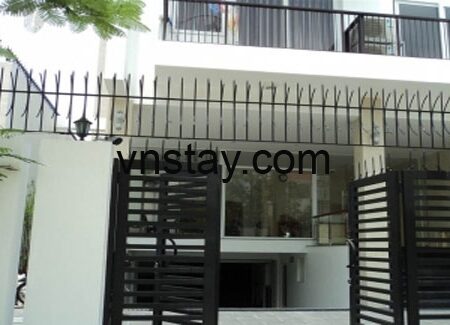 Nội thất mới, đầy đủ với 1 phòng ngủ, khu vực yên tĩnh