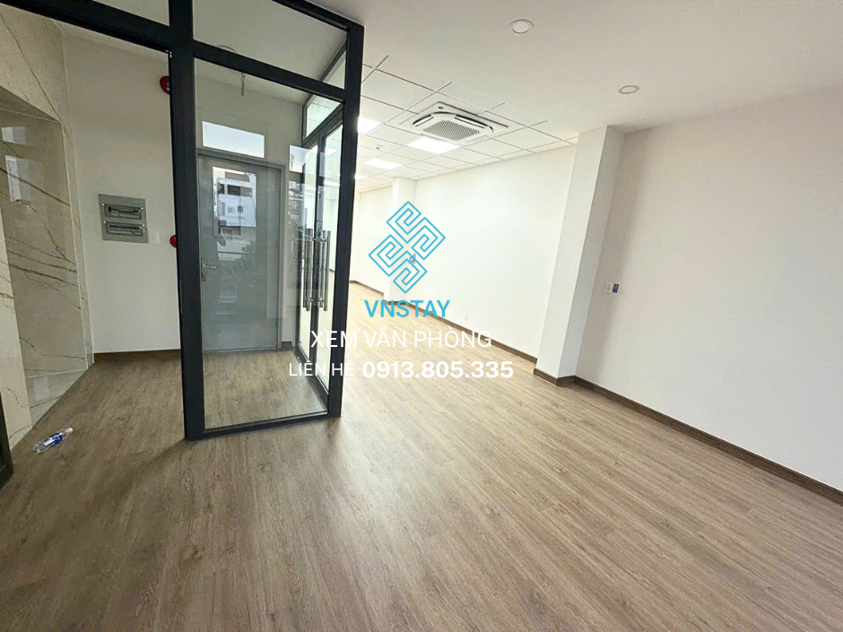 Tòa nhà 135-137 Đào Duy Anh, Phường Đức Nhuận, TP.HCM-4