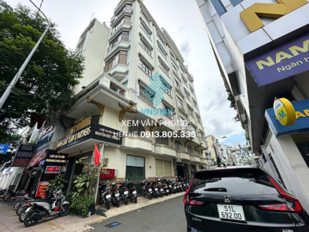 Tòa nhà Nam Phương | 68-70 Hoàng Diệu, Phường Xóm Chiếu, TP.HCM